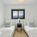 One 80 * Estepona