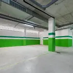 One 80 Apartment *
