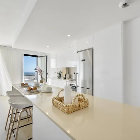 Apartment One 80 Estepona